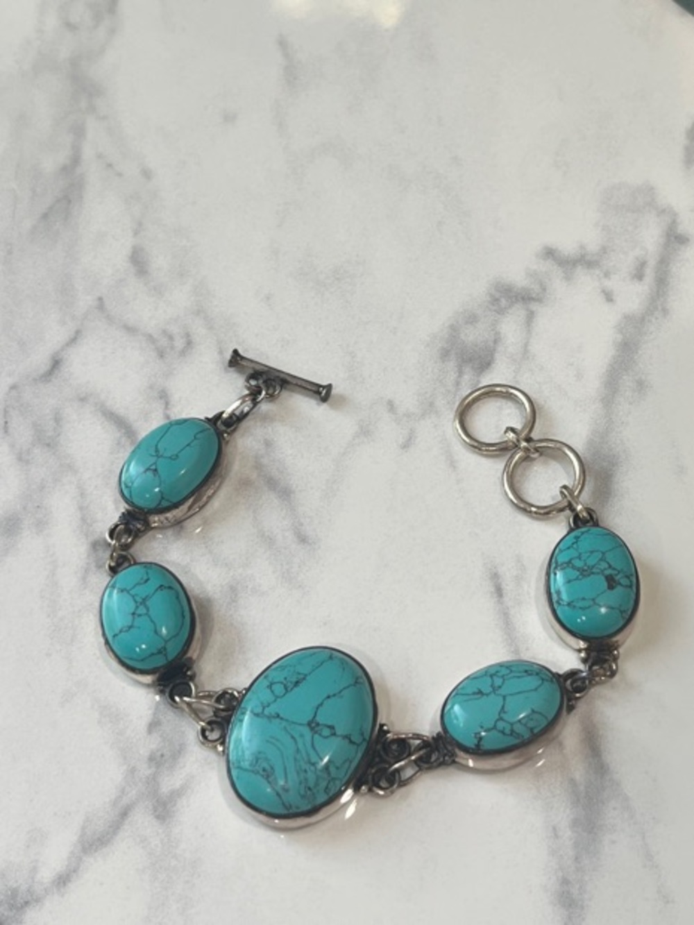 Sterling Silver Turquoise Stone Bracelet - 7 inches